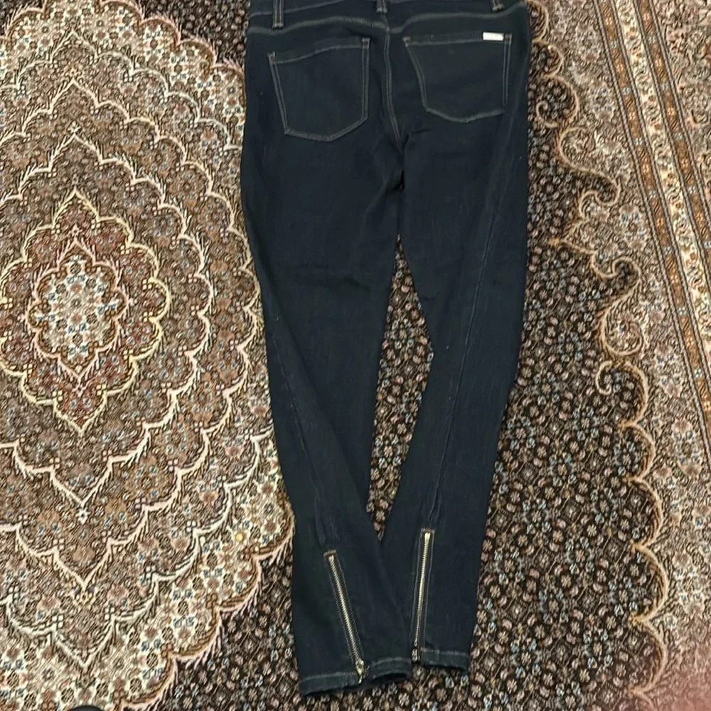 Classic Black Women's Jeans - Picture 8 of 10